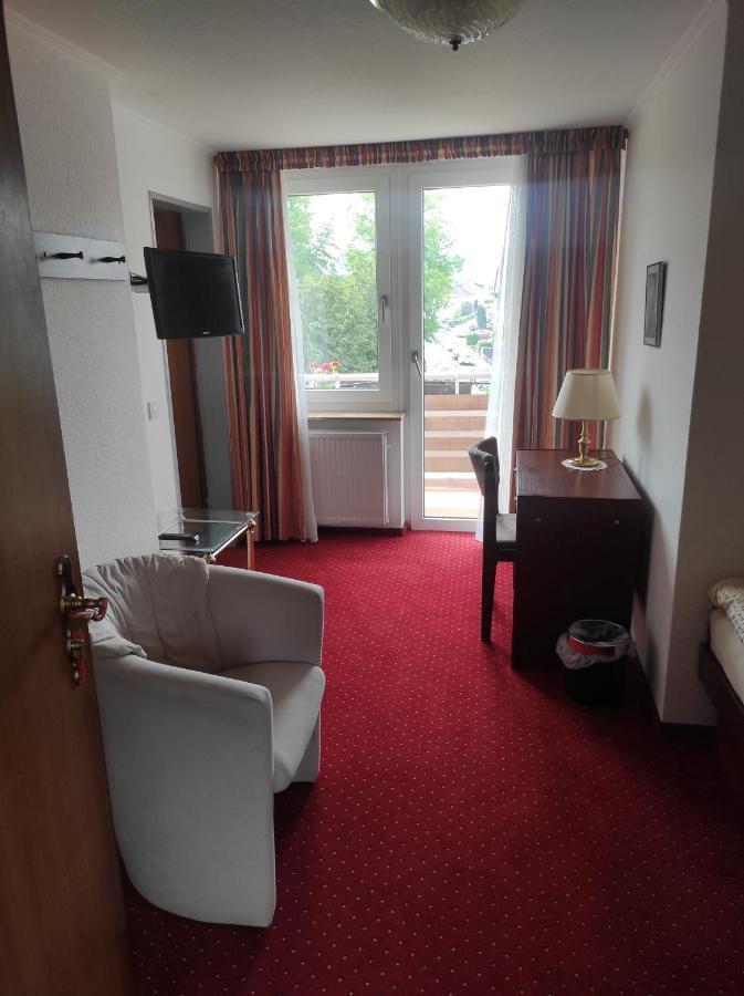 Hotel Aura Am Schloss Bad Pyrmont Extérieur photo