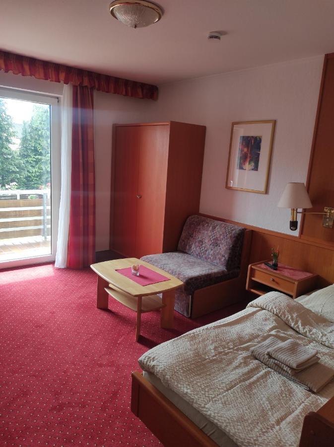 Hotel Aura Am Schloss Bad Pyrmont Extérieur photo