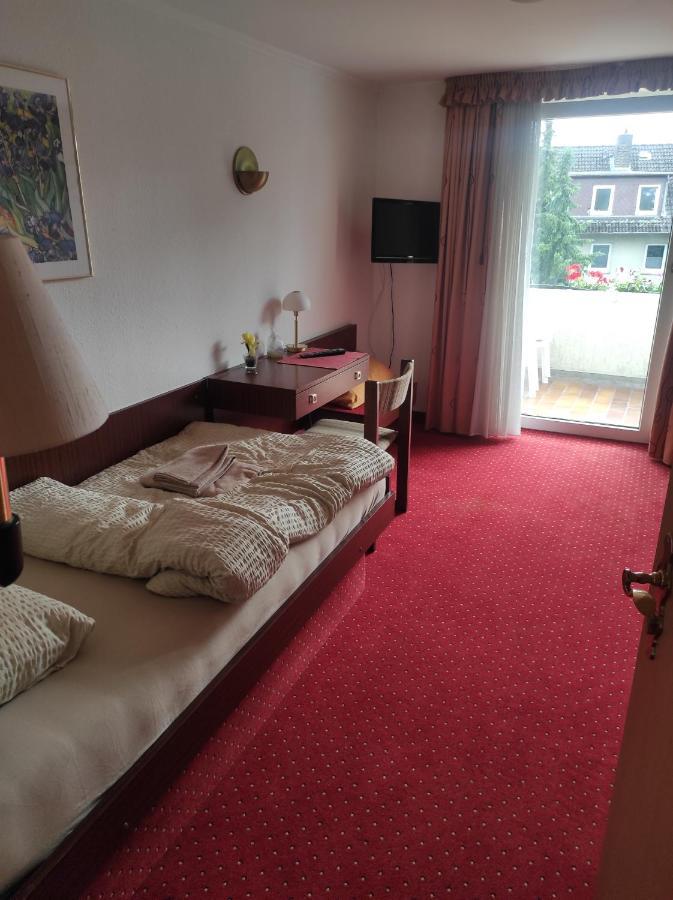 Hotel Aura Am Schloss Bad Pyrmont Extérieur photo
